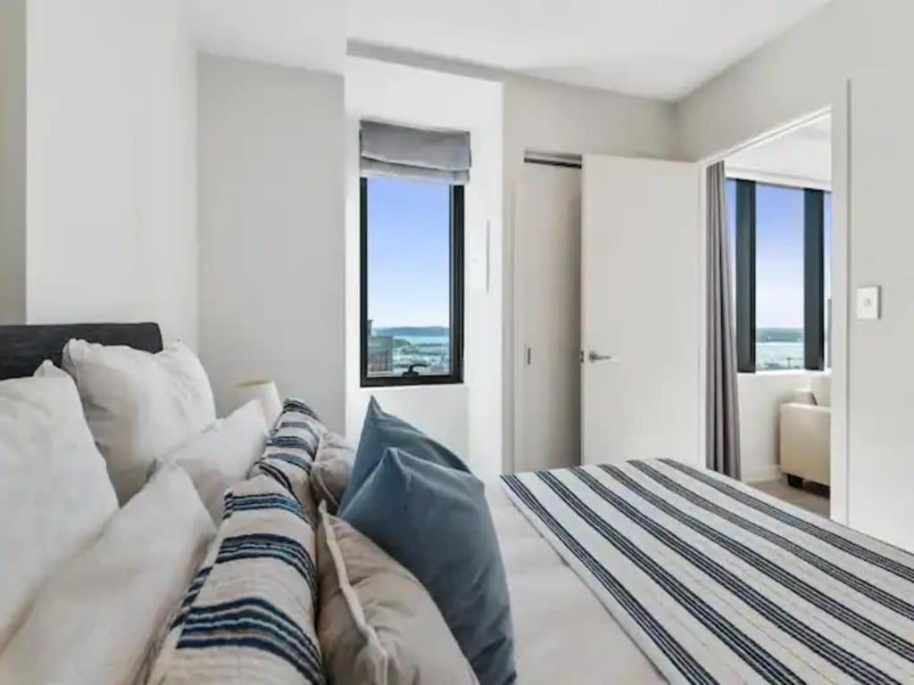 Just Opposite To Sky Tower , 2 Bed 2 Bath In Cbd Apartman Auckland Kültér fotó
